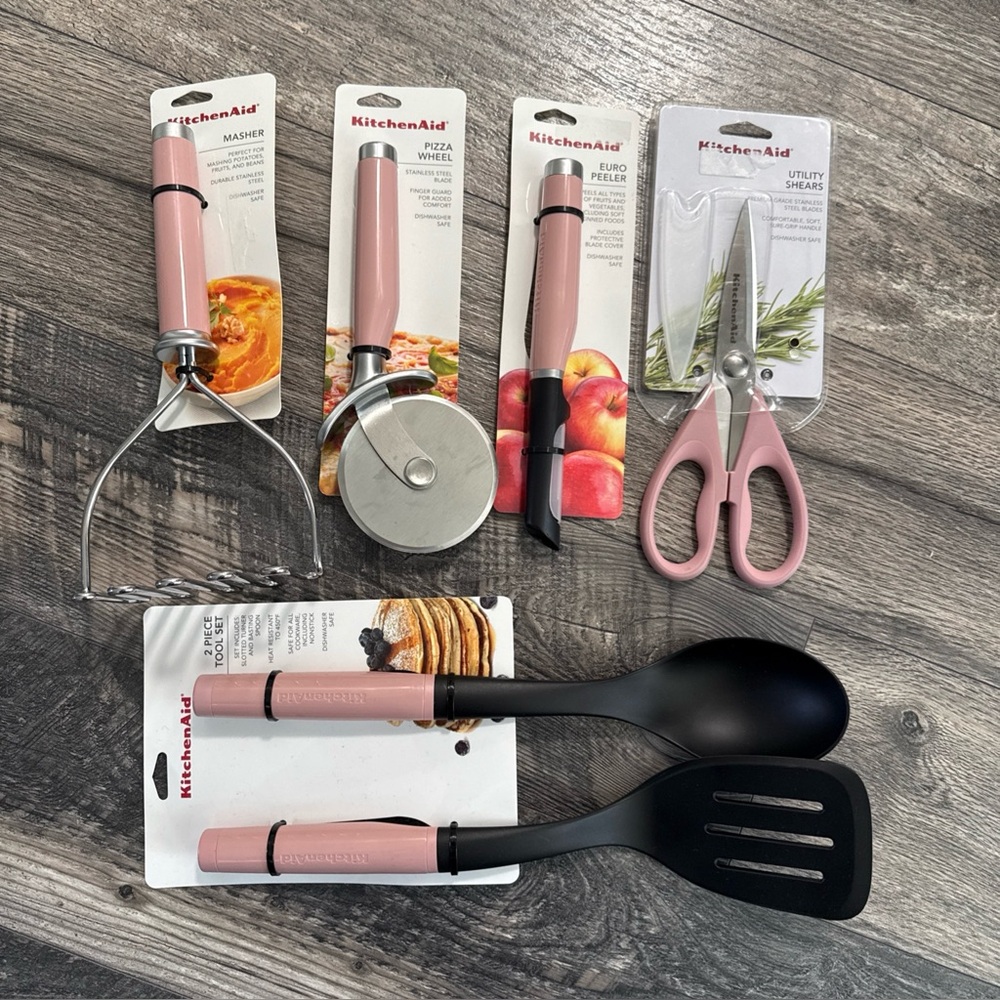 KitchenAid Set Of 6 Masher Turner Pizza Peeler Dusty Rose Pink DRA color new